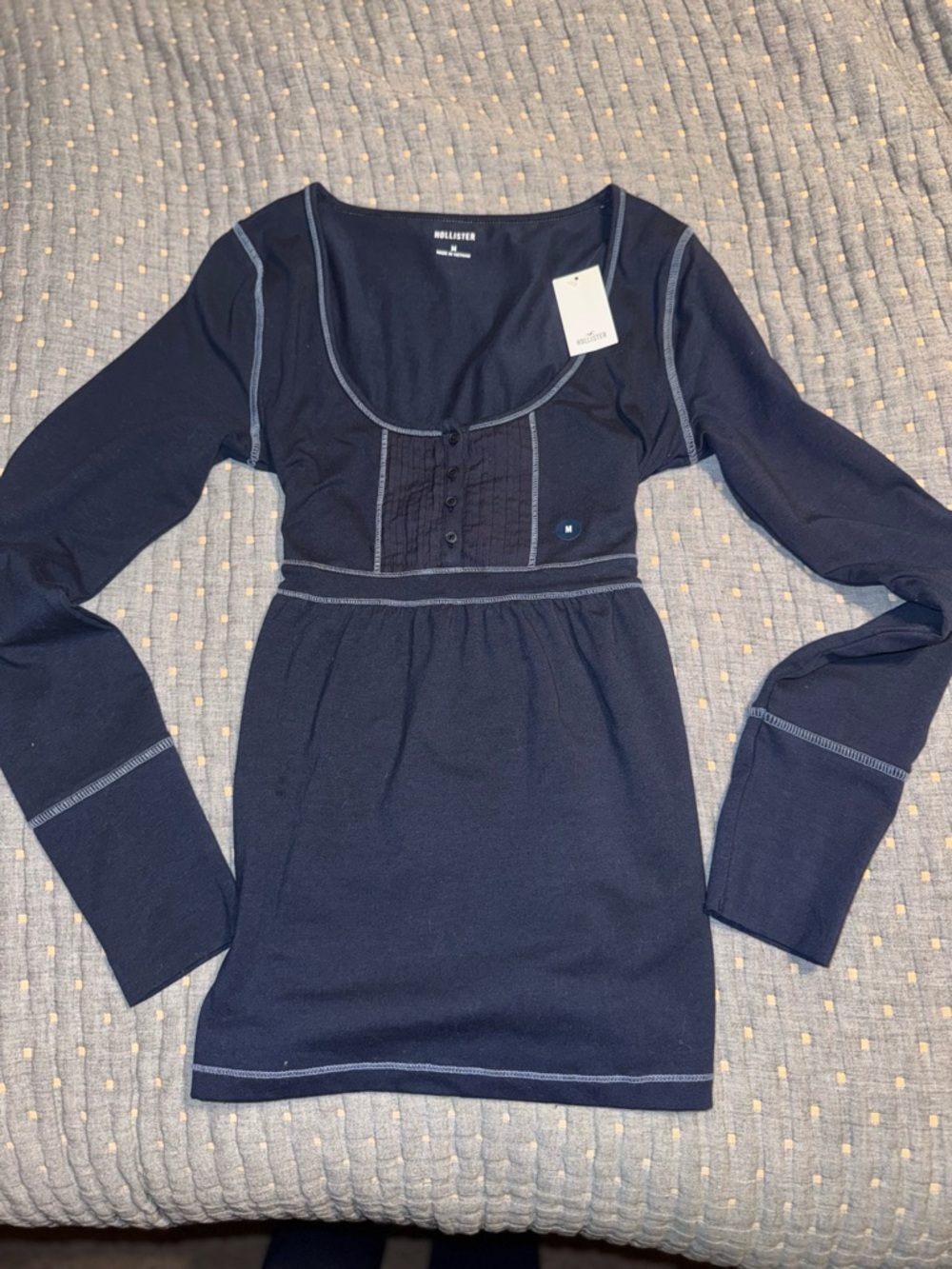 Hollister Pintuck Henley Babydoll Top (size medium)